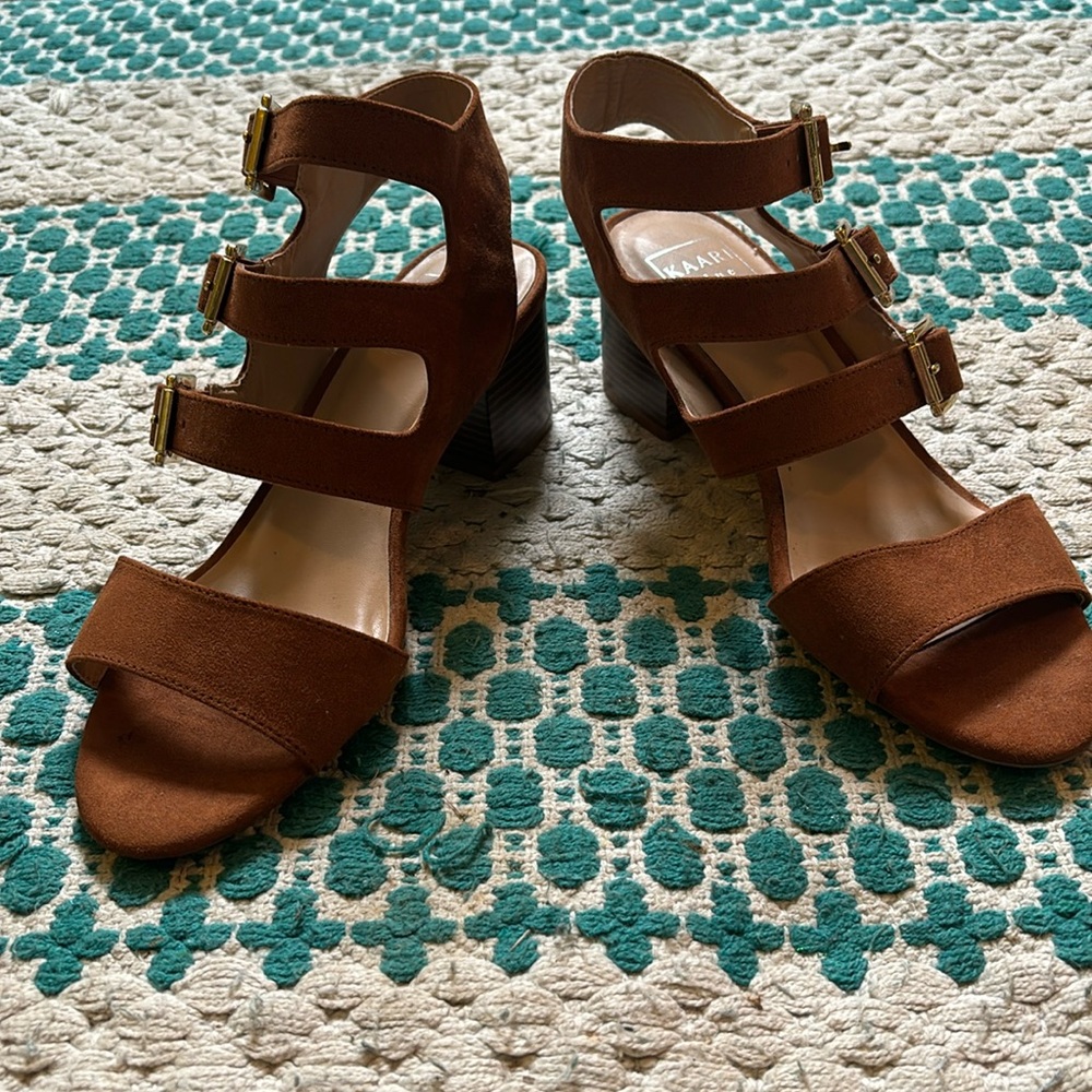 8.5 Kaari Blue, cognac, strappy Alanna suede sandals
